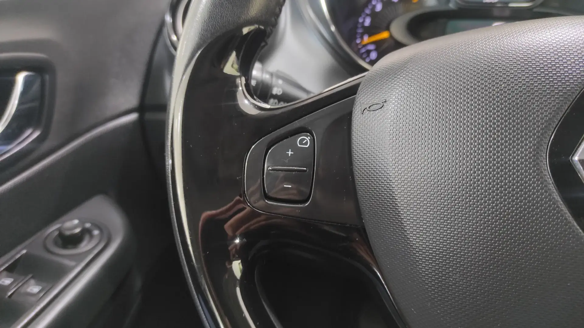 Renault Captur 1.5 dCi Sport 37