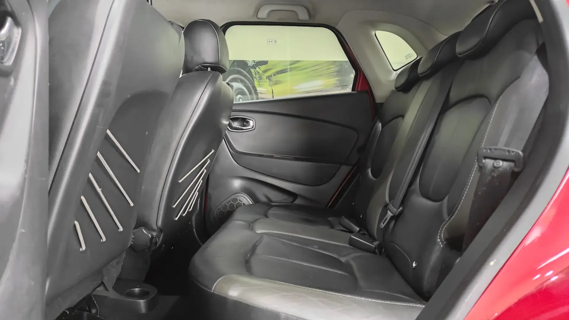 Renault Captur 1.5 dCi Sport 6