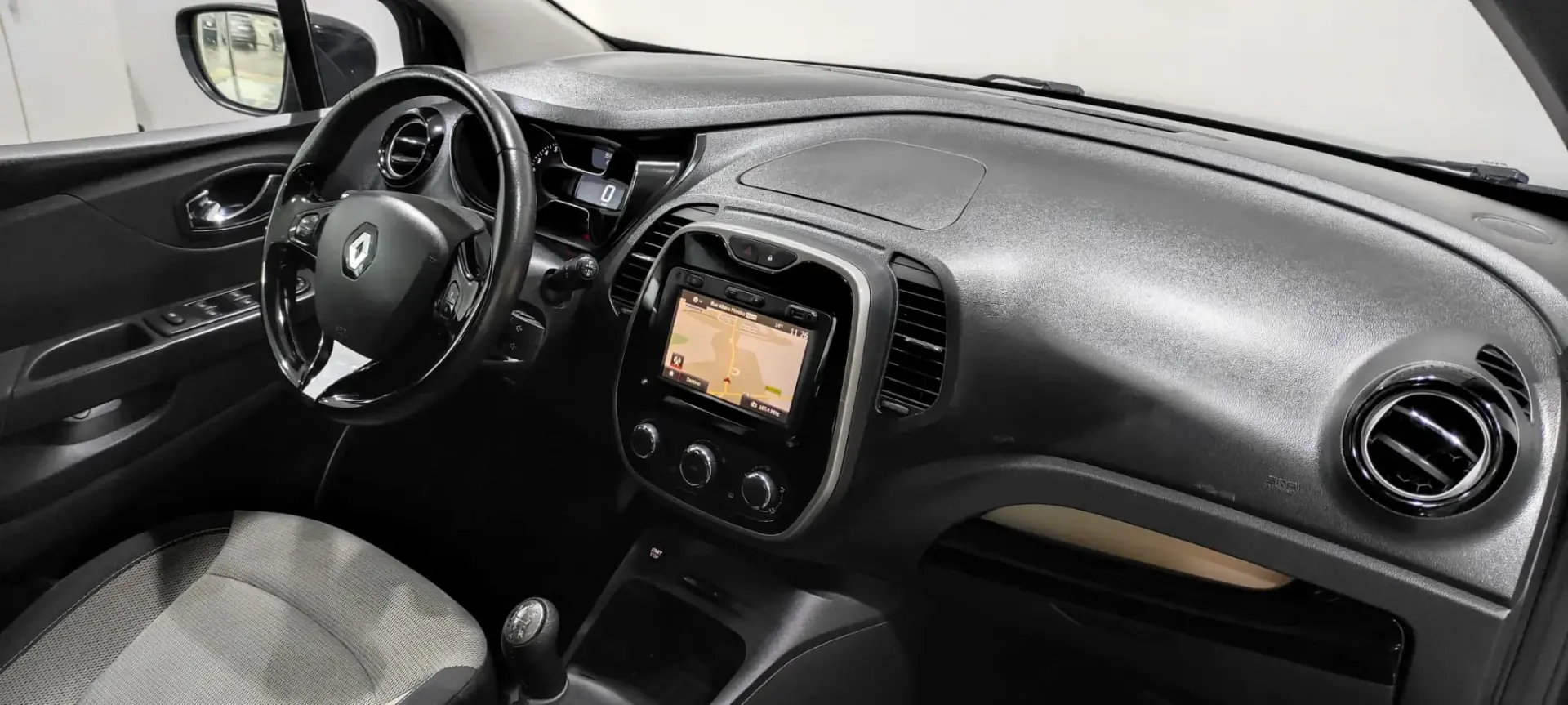 Renault Captur 0.9 TCE Sport 23