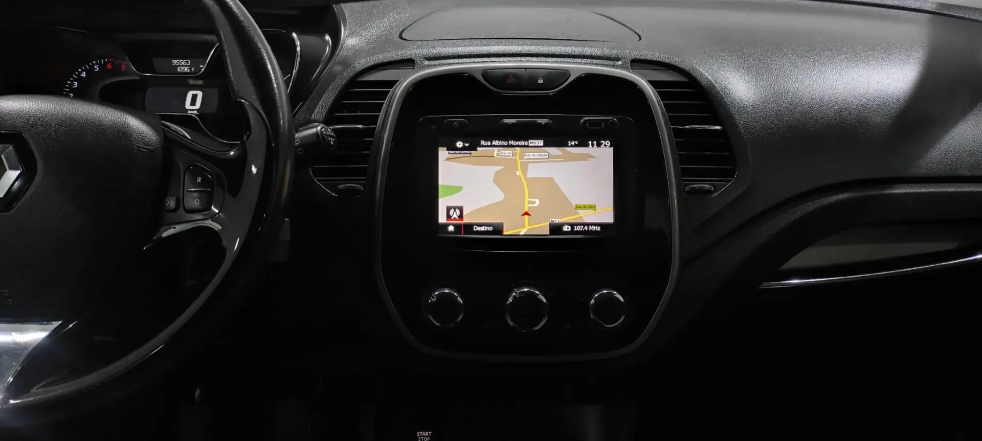 Renault Captur 0.9 TCE Sport 27