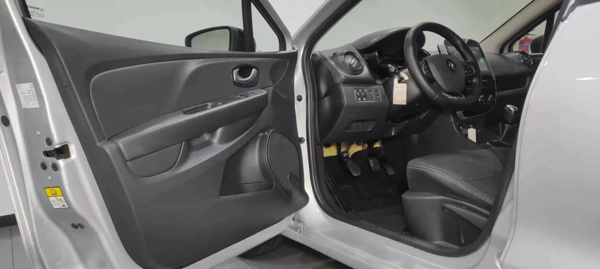 Renault Clio 1.5 dCi Dynamique S 15