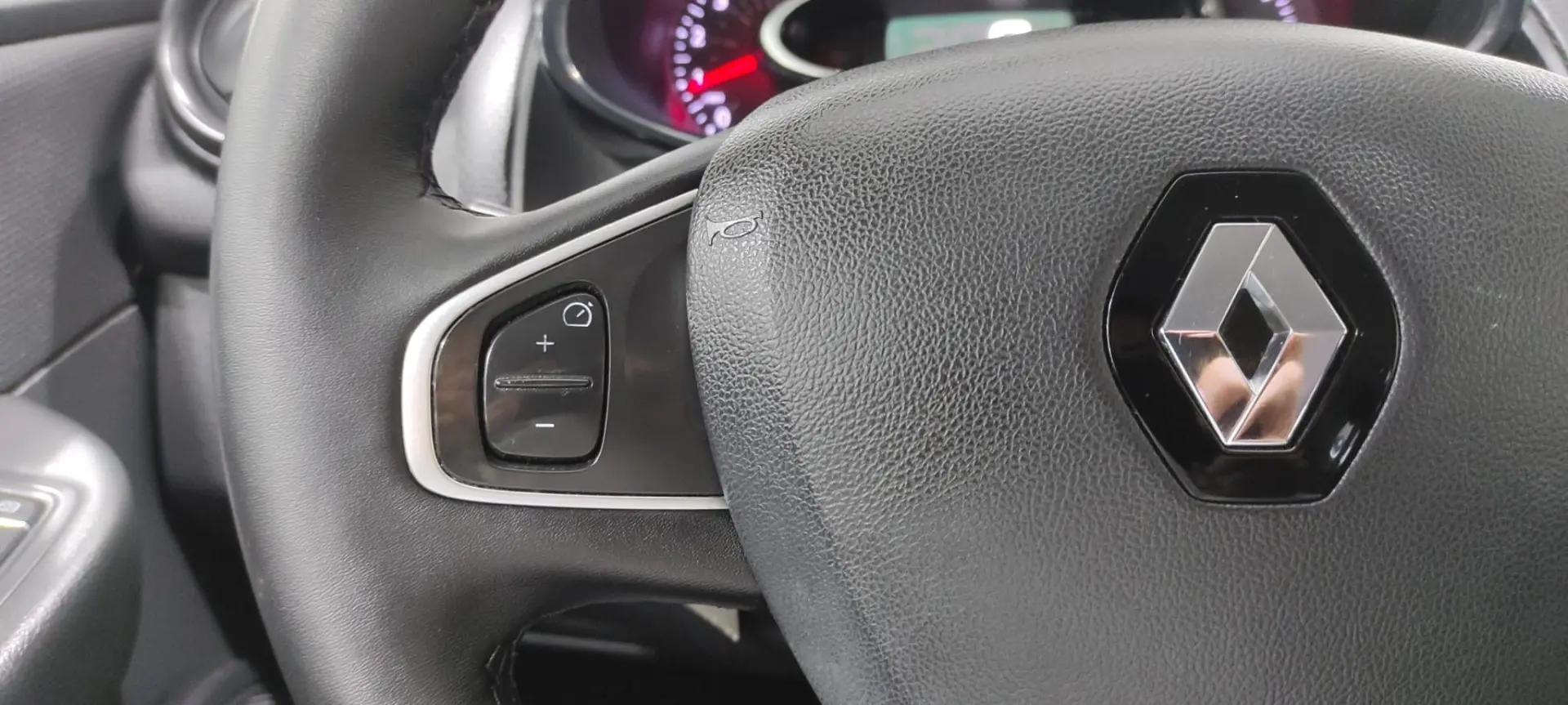 Renault Clio 1.5 dCi Dynamique S 35