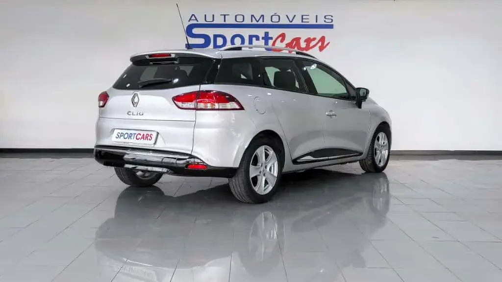 Renault Clio Sport Tourer 1.5 dCi Dynamique S 2