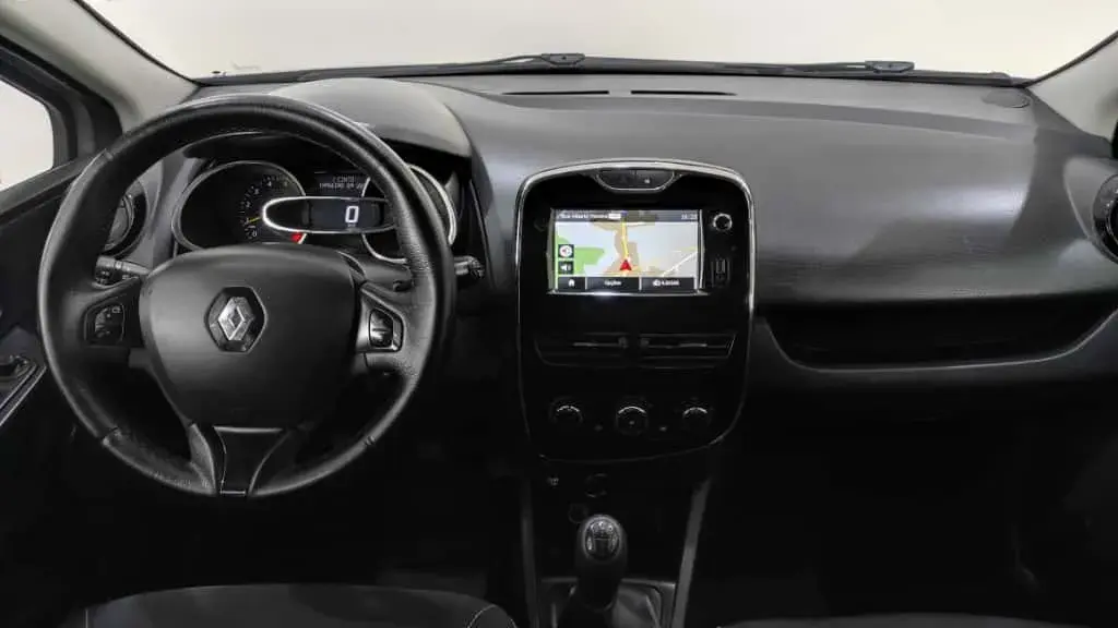 Renault Clio Sport Tourer 1.5 dCi Dynamique S 8