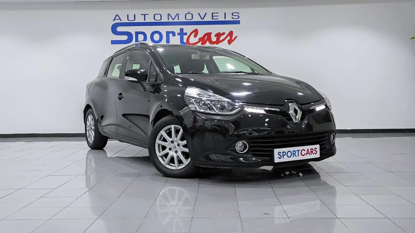 Renault Clio Sport Tourer 1.5 dCi Dynamique S 13