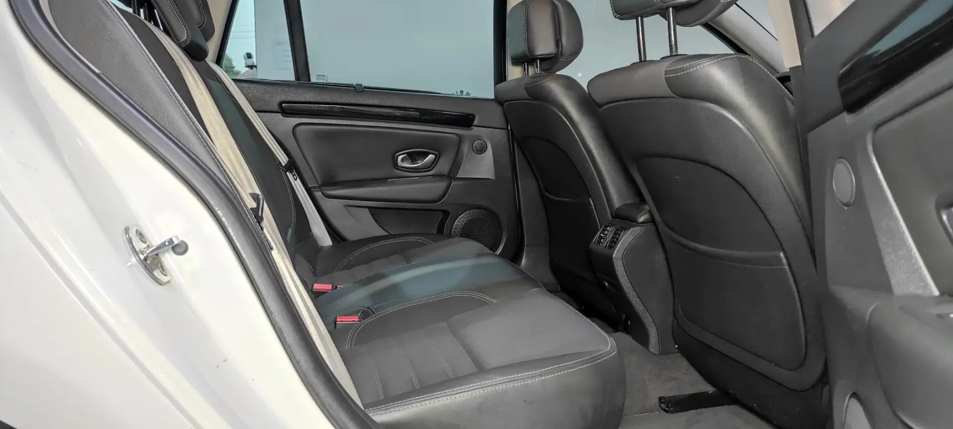 Renault Laguna Break 2.0 dCi GT 20