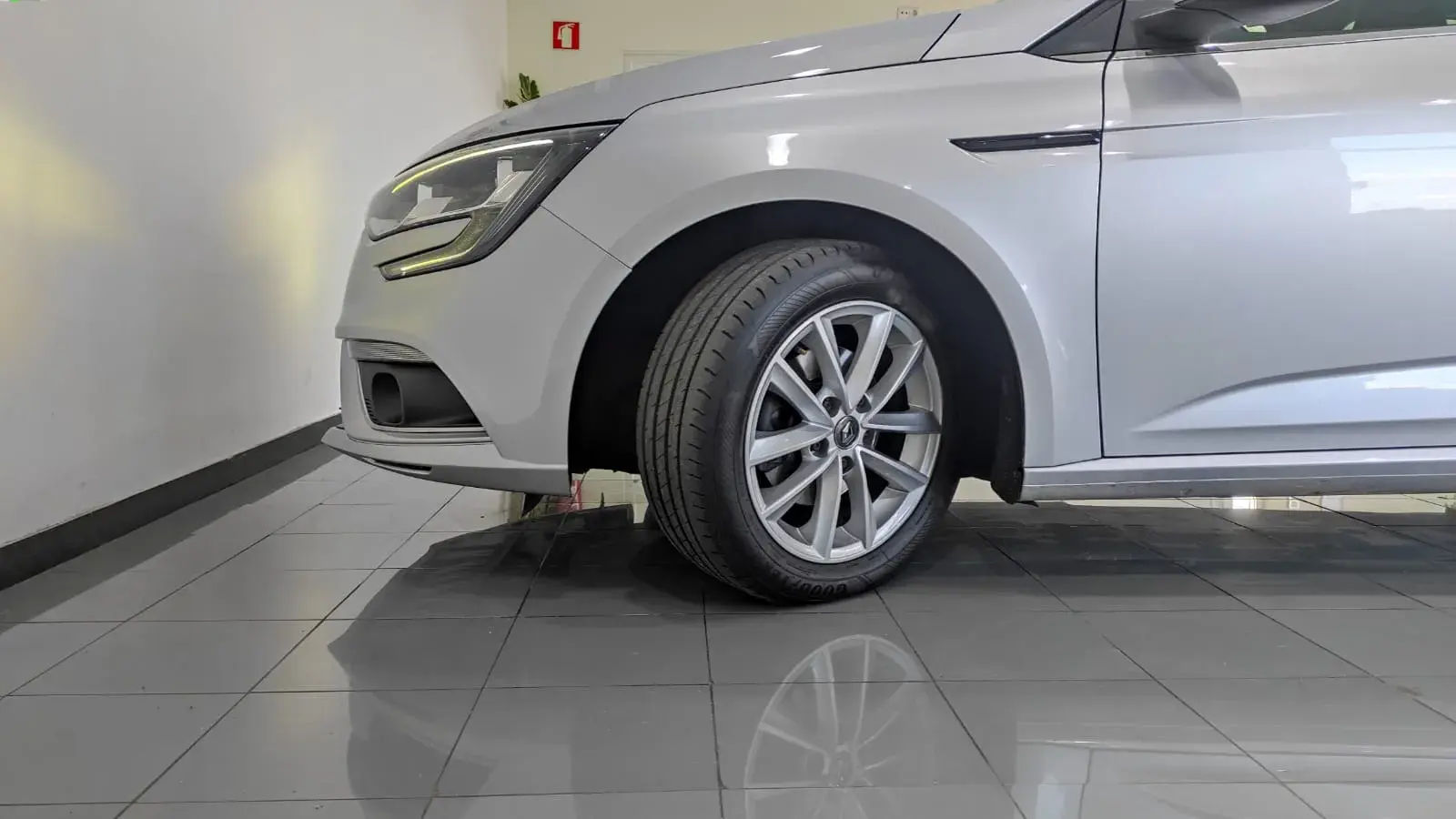 Renault Mégane 1.5 Blue dCi Zen 10