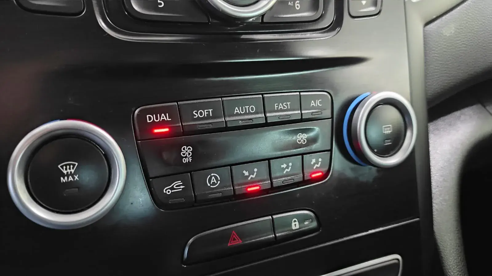 Renault Mégane 1.5 Blue dCi Zen 31