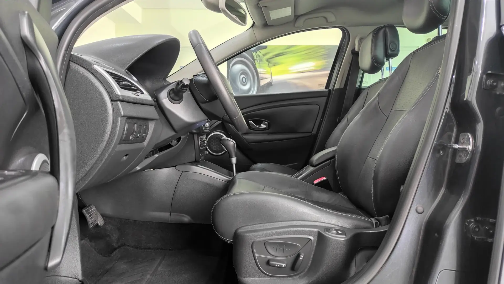 Renault Mégane Sport Tourer 1.5 dCi Bose Edition EDC CO2 Champion 17