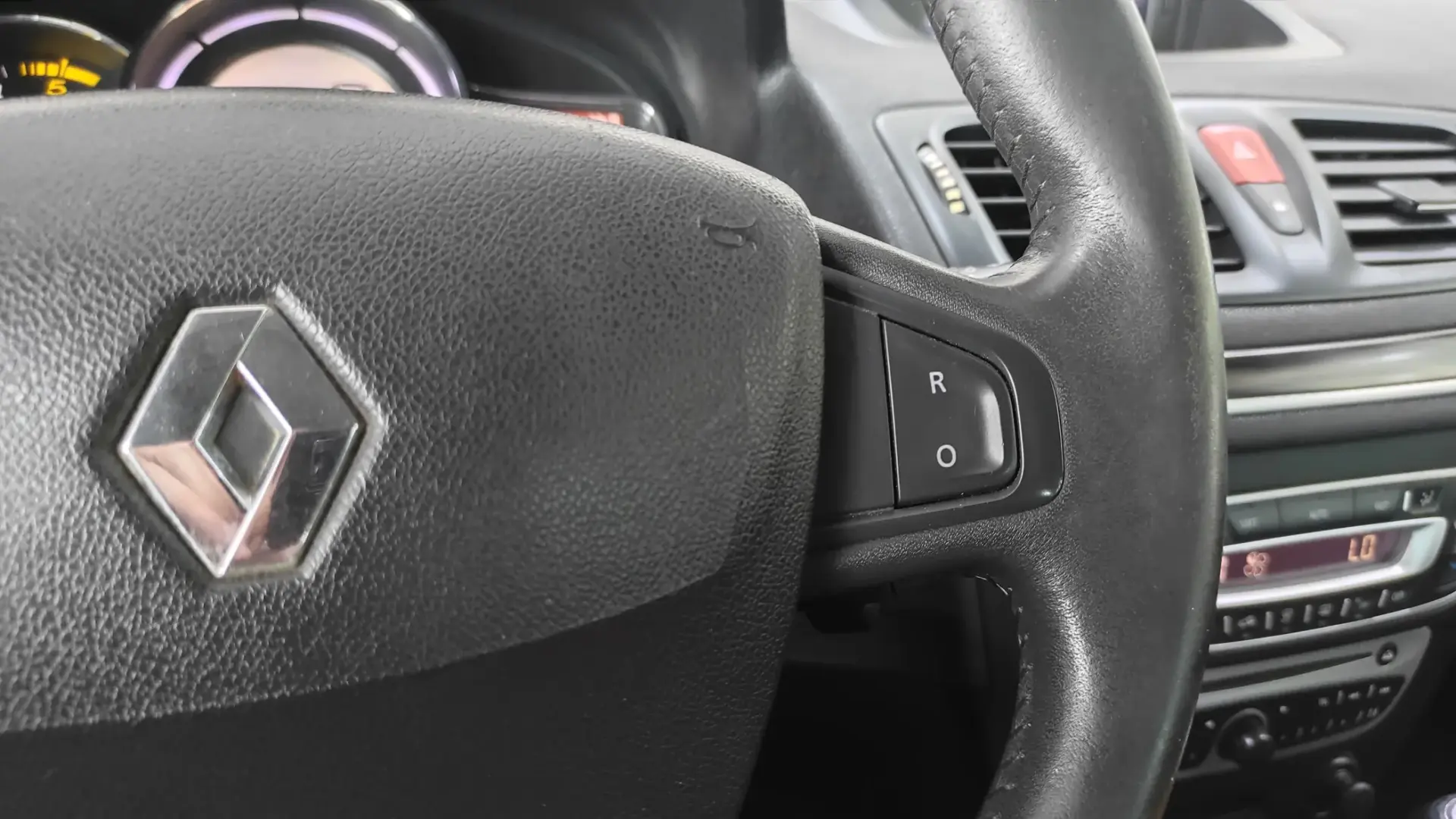 Renault Mégane Sport Tourer 1.5 dCi Bose Edition EDC CO2 Champion 33