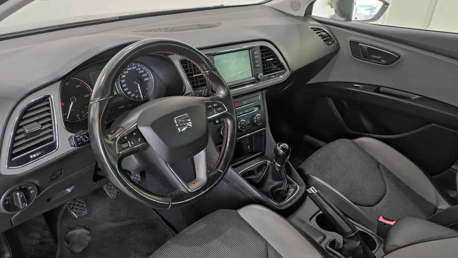 SEAT Leon X-Perience 1.6 TDi 17