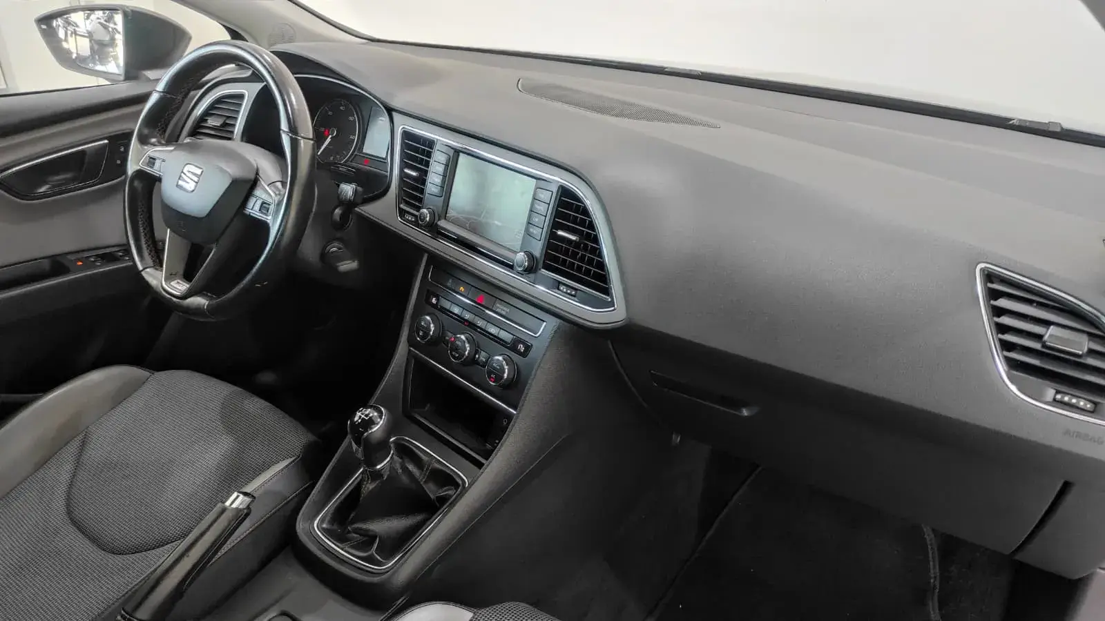 SEAT Leon X-Perience 1.6 TDi 23