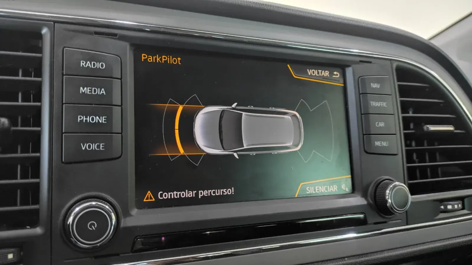 SEAT Leon X-Perience 1.6 TDi 29