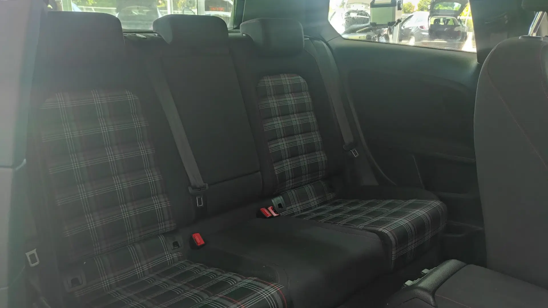 Volkswagen Golf 2.0 TSi GTi Performance 20