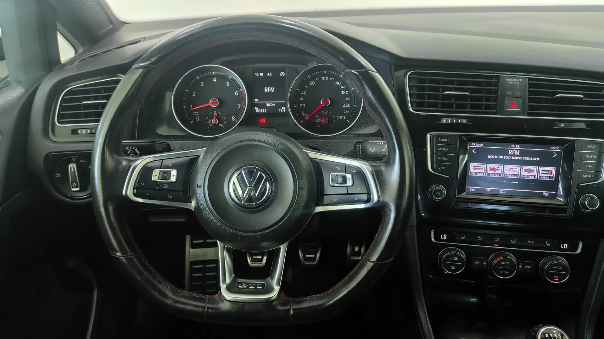 Volkswagen Golf 2.0 TSi GTi Performance 25