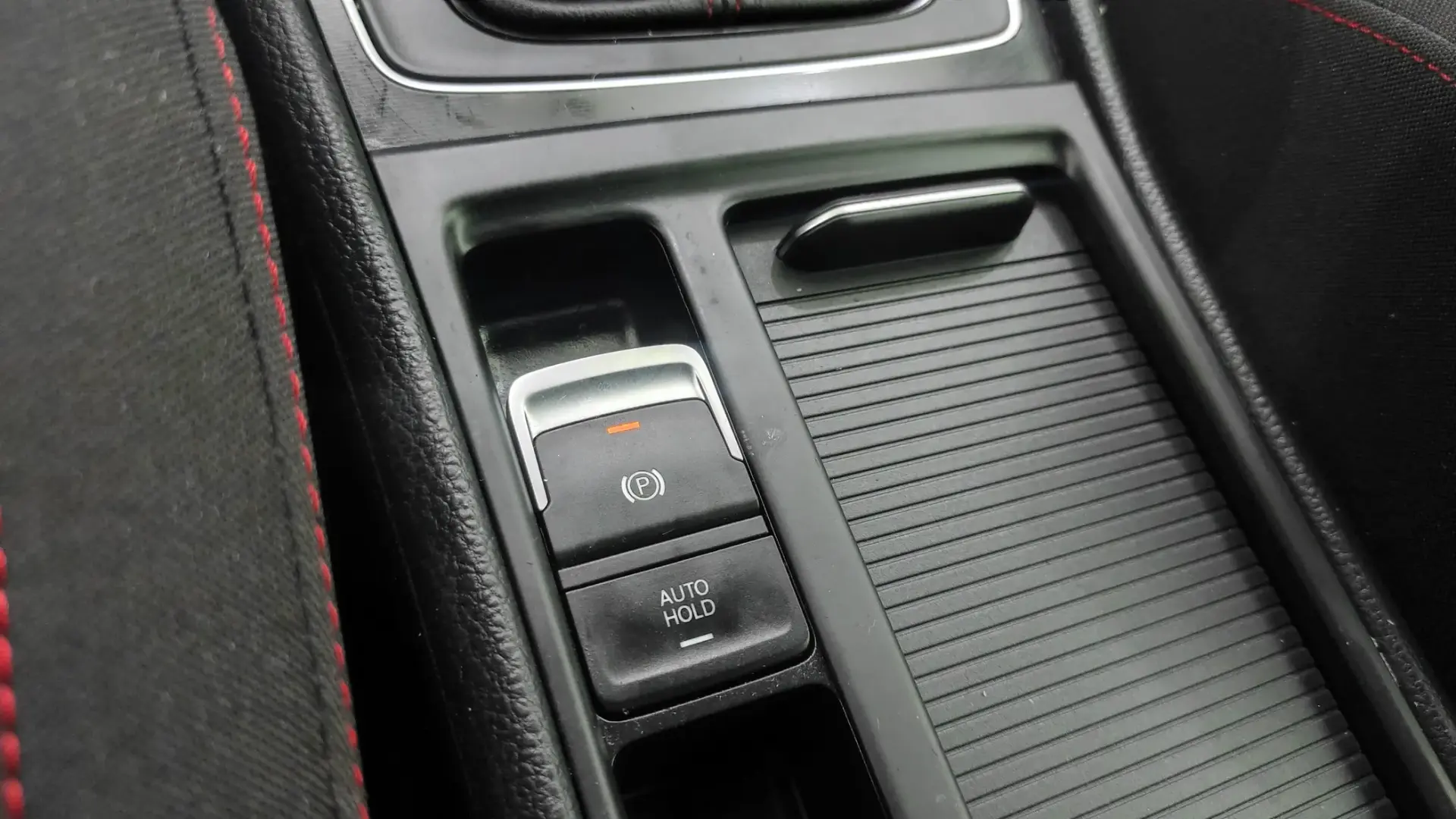 Volkswagen Golf 2.0 TSi GTi Performance 33