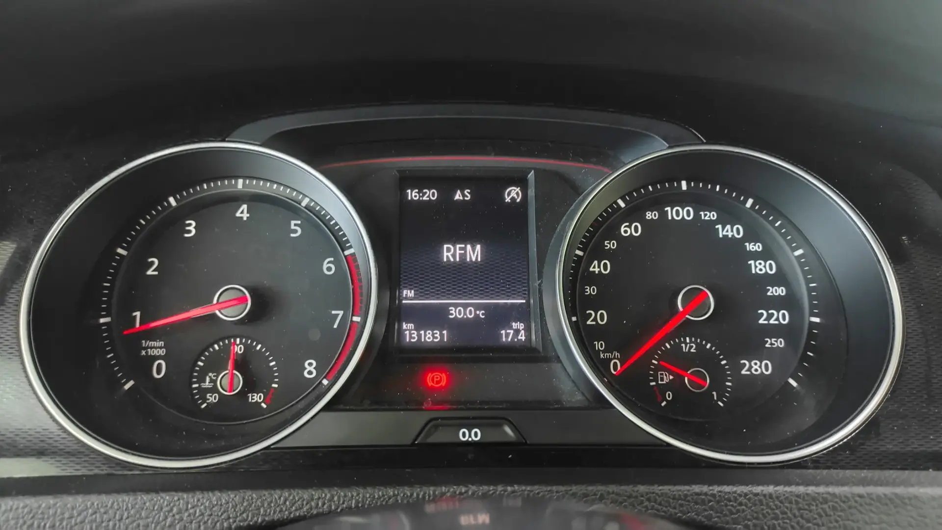 Volkswagen Golf 2.0 TSi GTi Performance 34