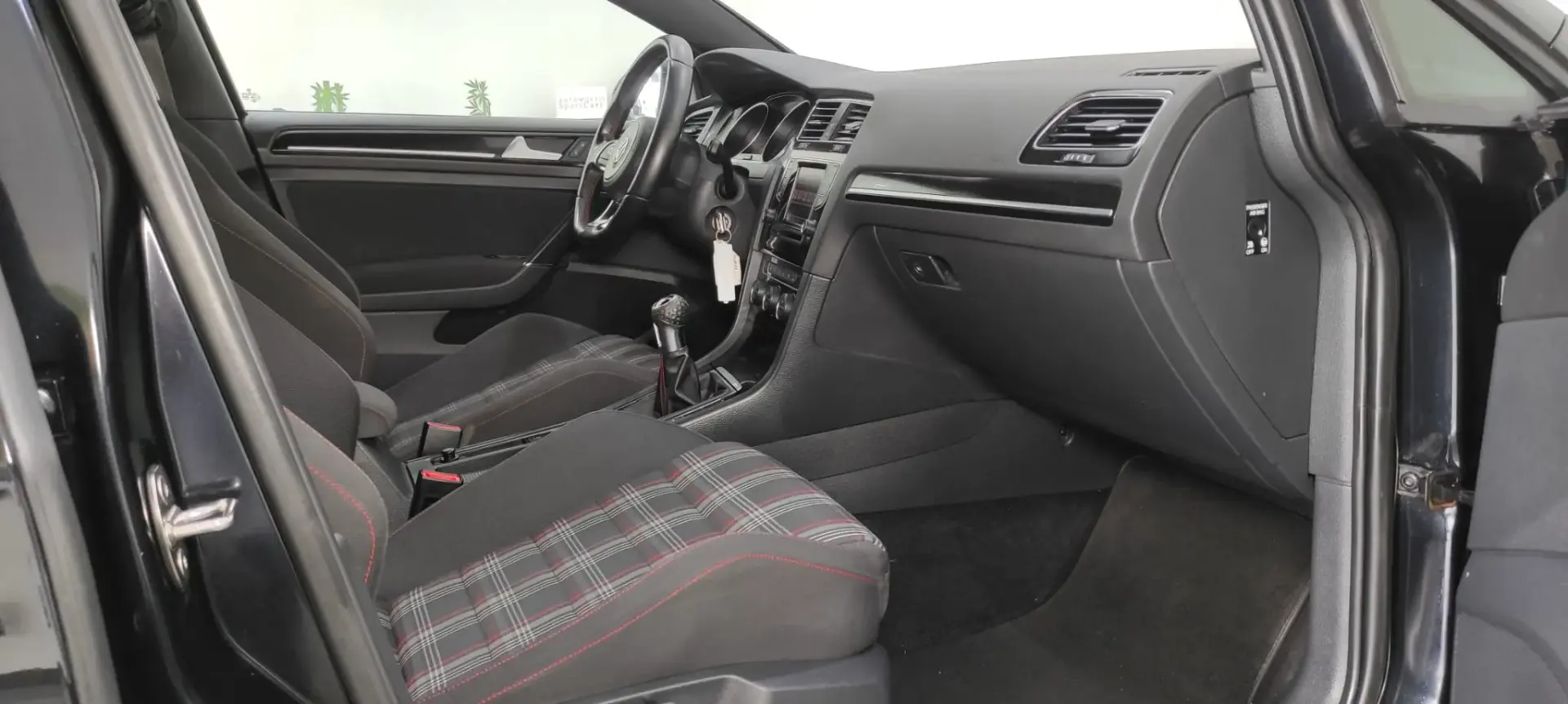 Volkswagen Golf GTI BlueMotion 22