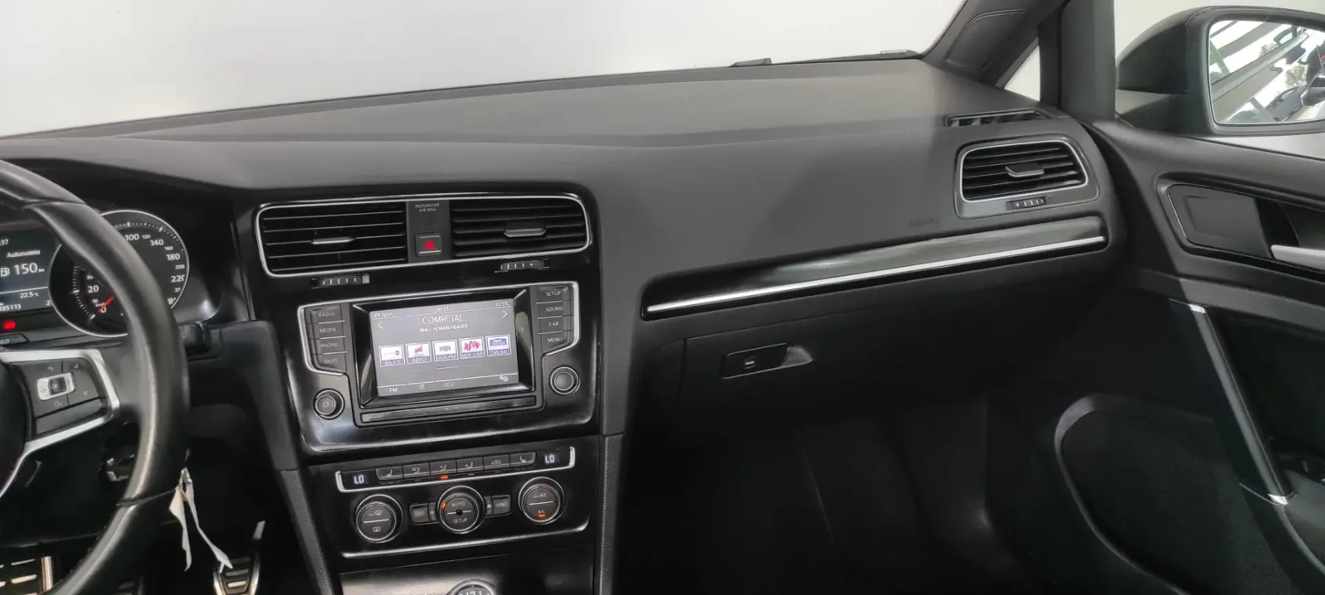 Volkswagen Golf GTI BlueMotion 26