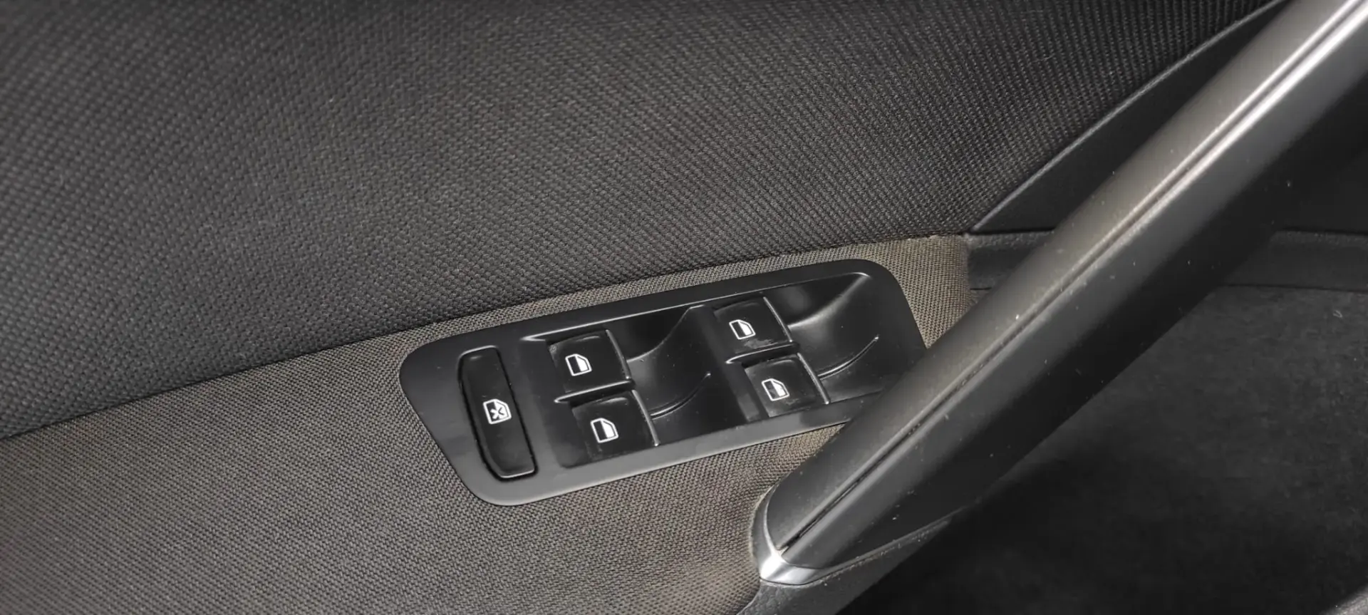 Volkswagen Golf GTI BlueMotion 30