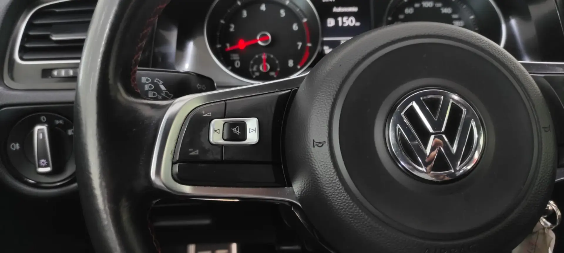 Volkswagen Golf GTI BlueMotion 32