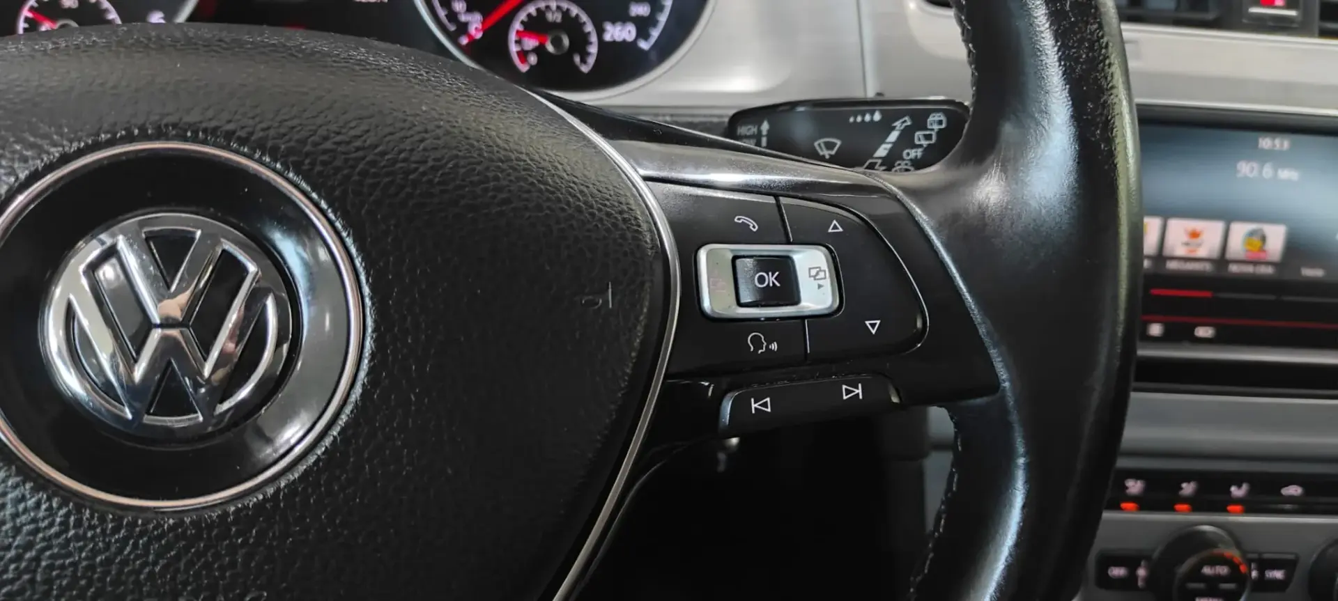 Volkswagen Golf Variant 1.6 TDi Sportline 37