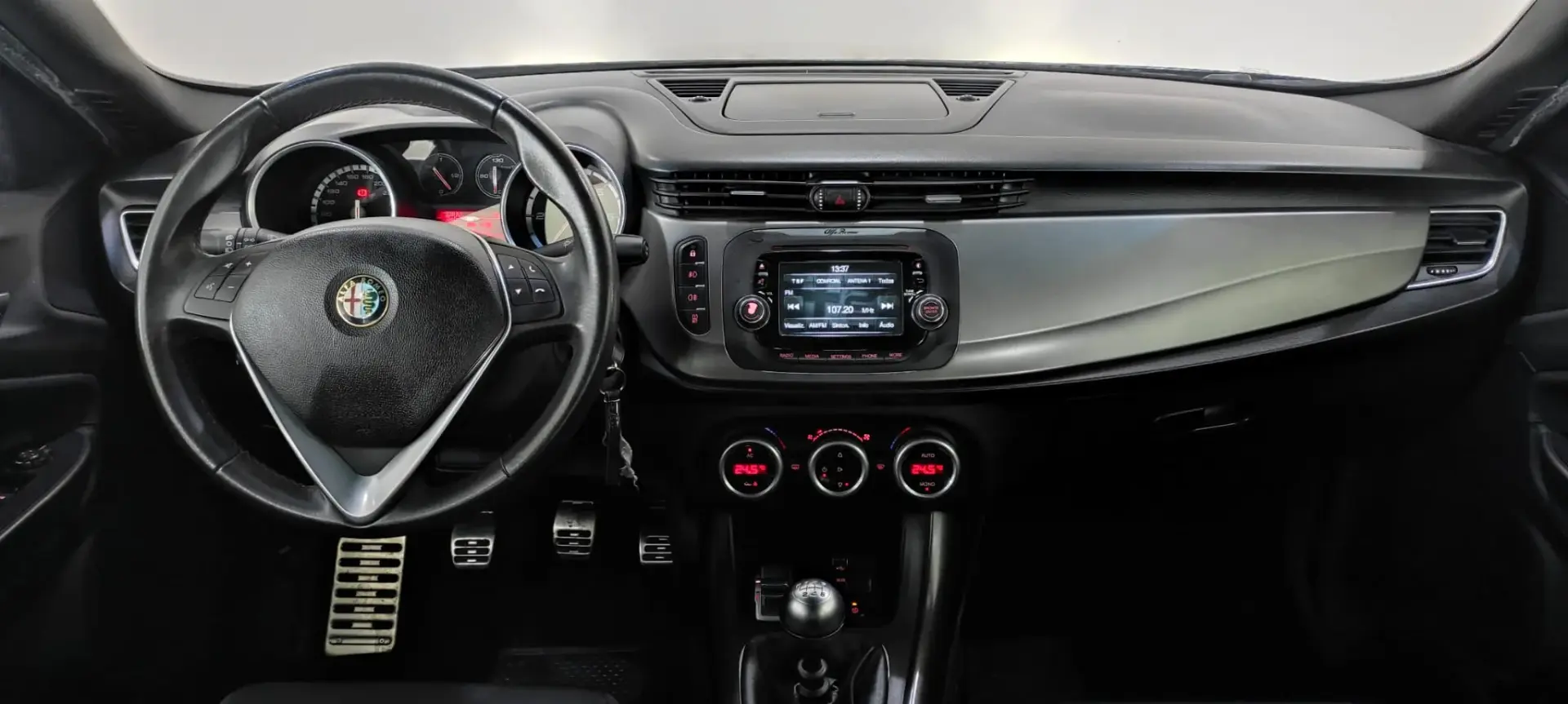 Alfa Romeo Giulietta 1.6 JTDM Exclusive 24