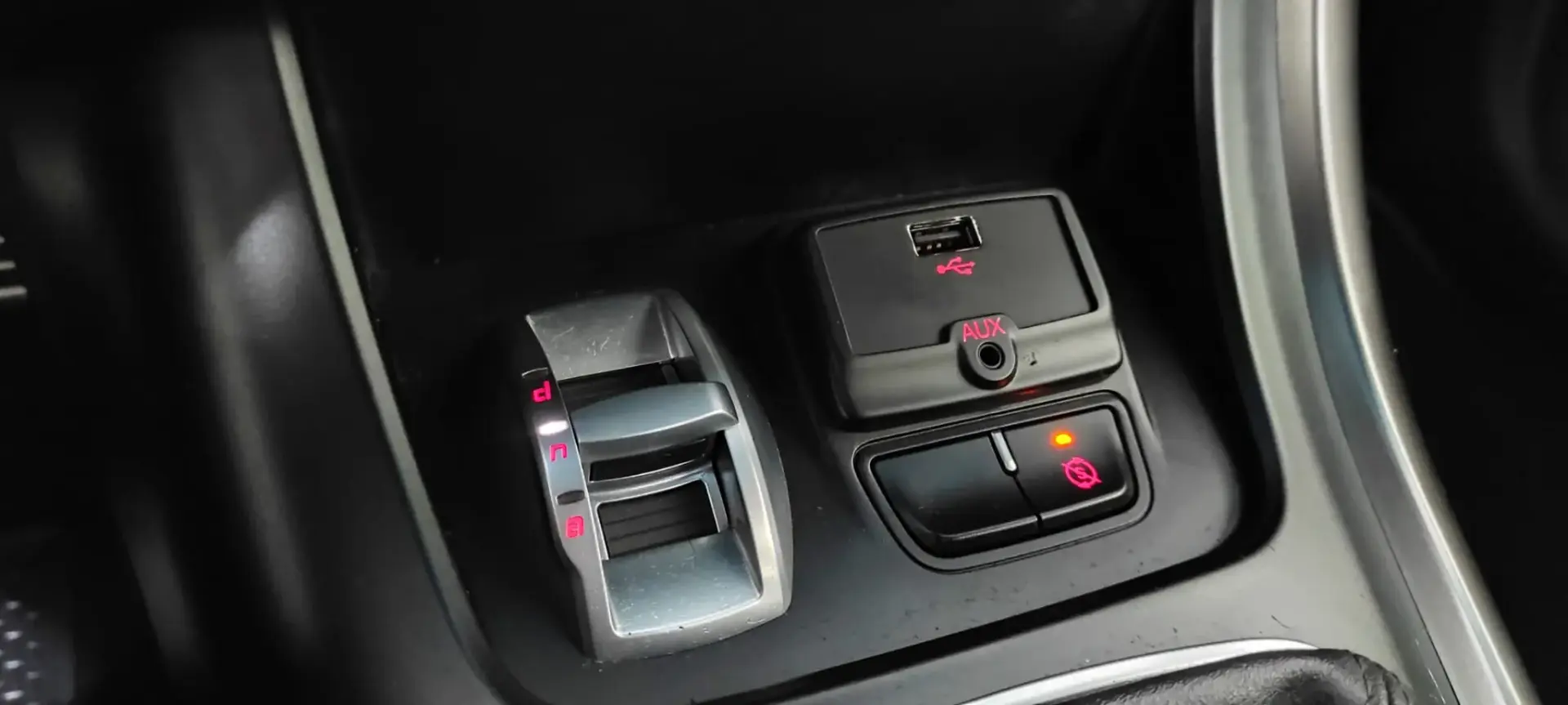 Alfa Romeo Giulietta 1.6 JTDM Exclusive 36