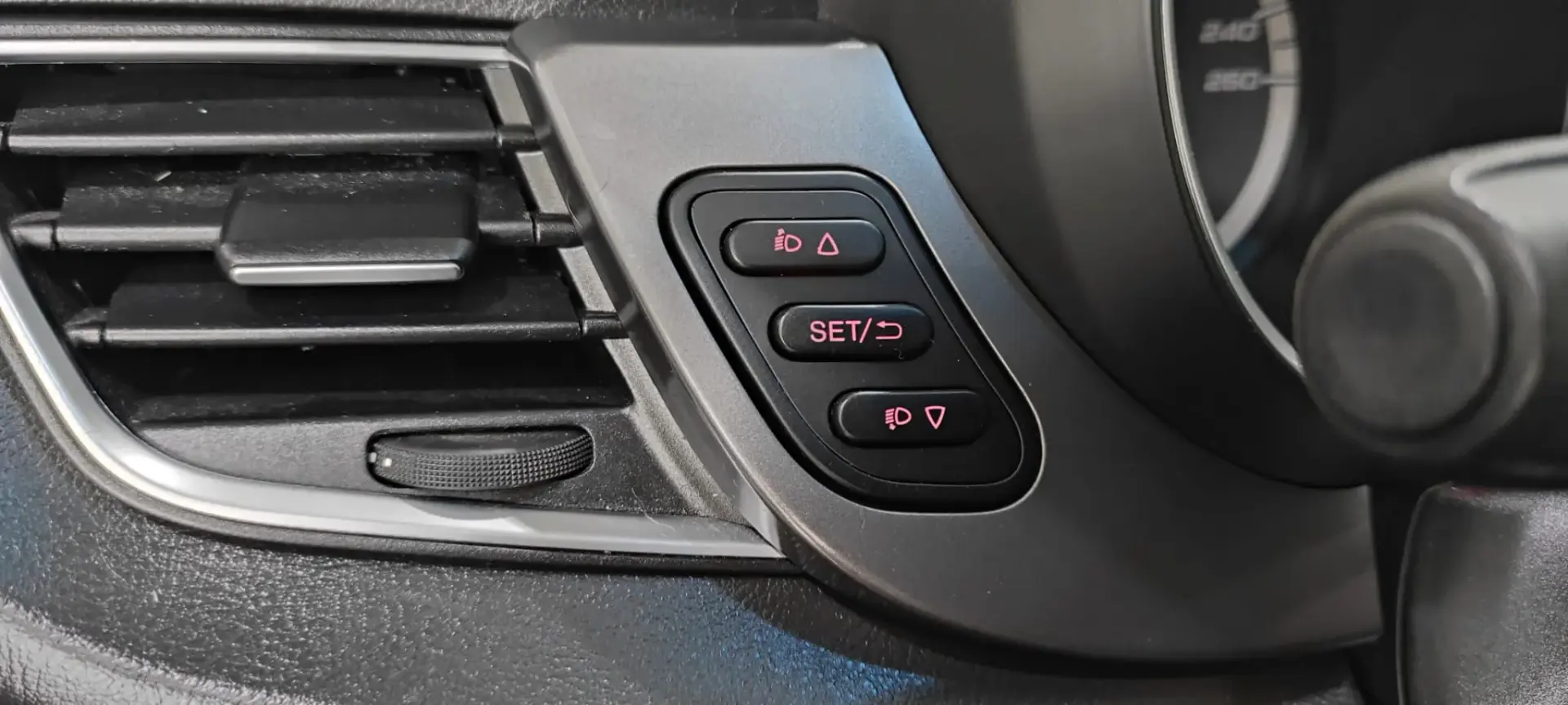 Alfa Romeo Giulietta 1.6 JTDM Exclusive 43