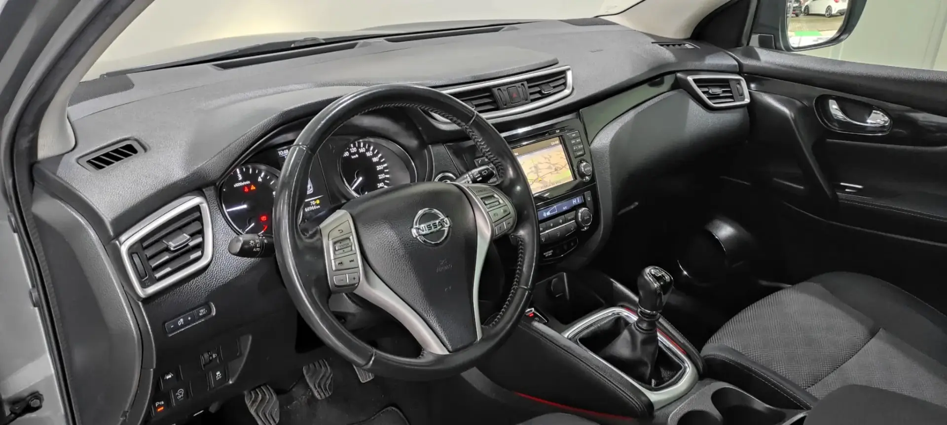 Nissan Qashqai 1.5 dCi Tekna 5