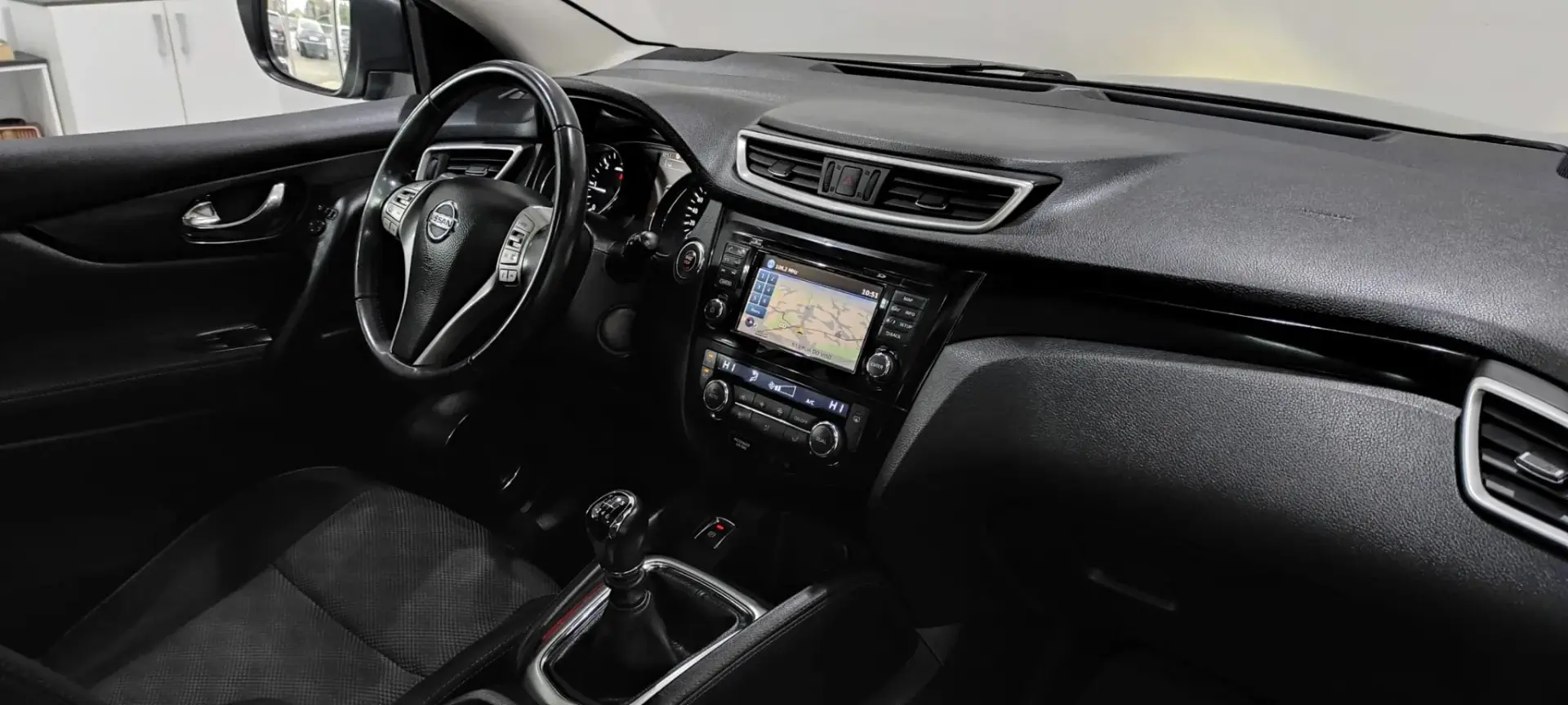 Nissan Qashqai 1.5 dCi Tekna 7