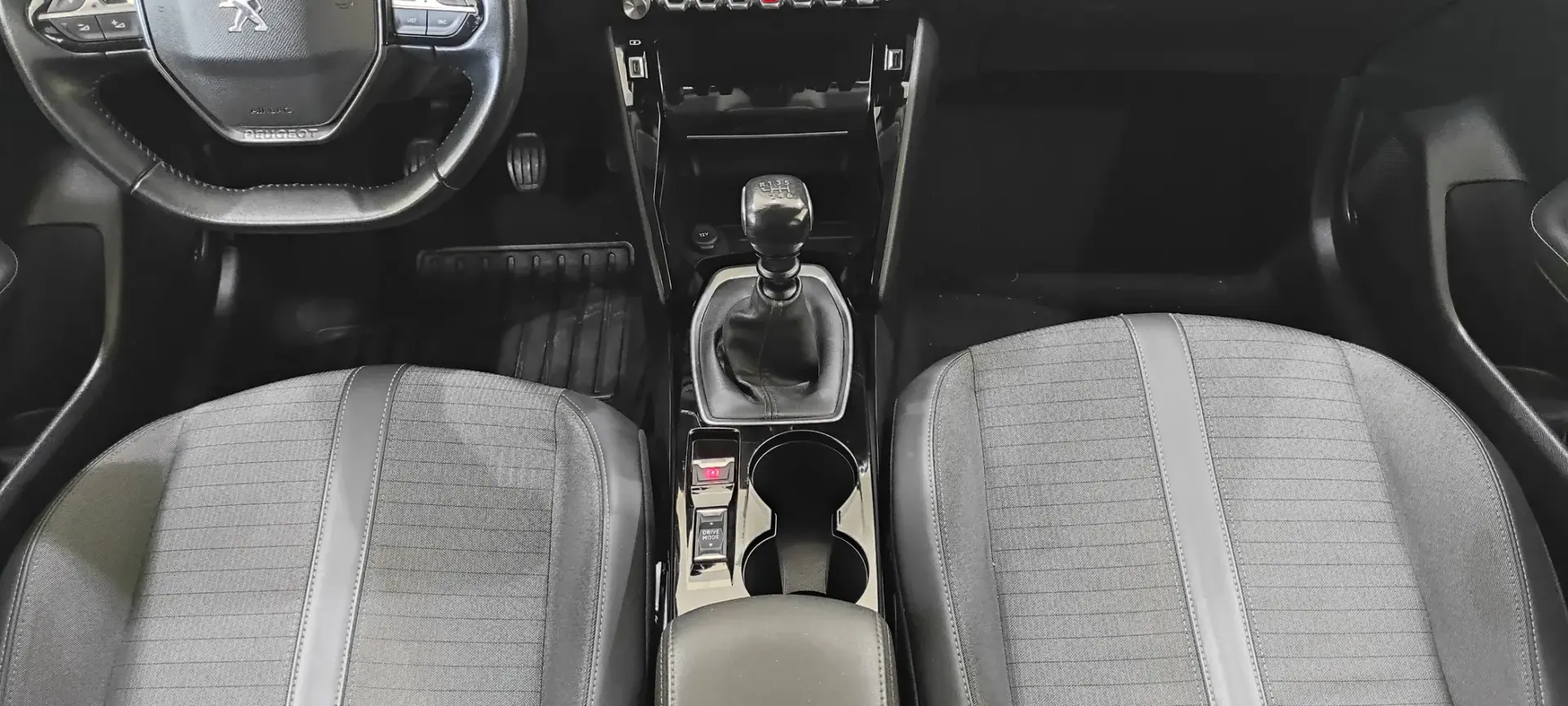 Peugeot 208 1.2 PureTech Allure 36