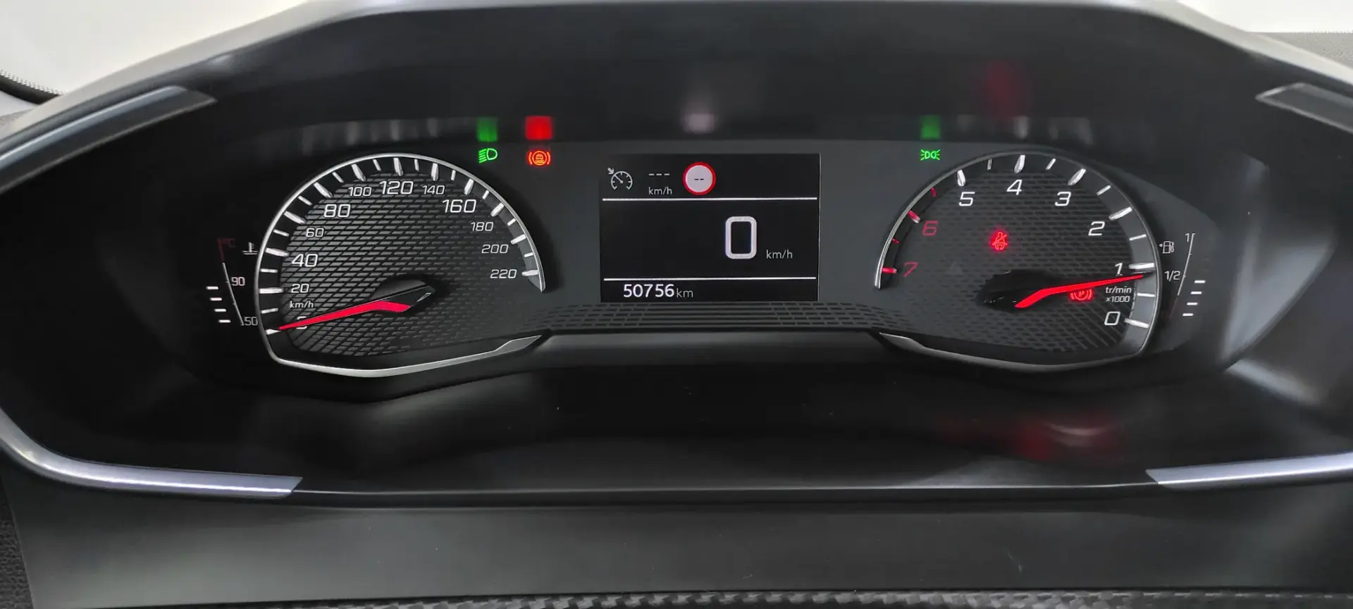 Peugeot 208 1.2 PureTech Allure 37