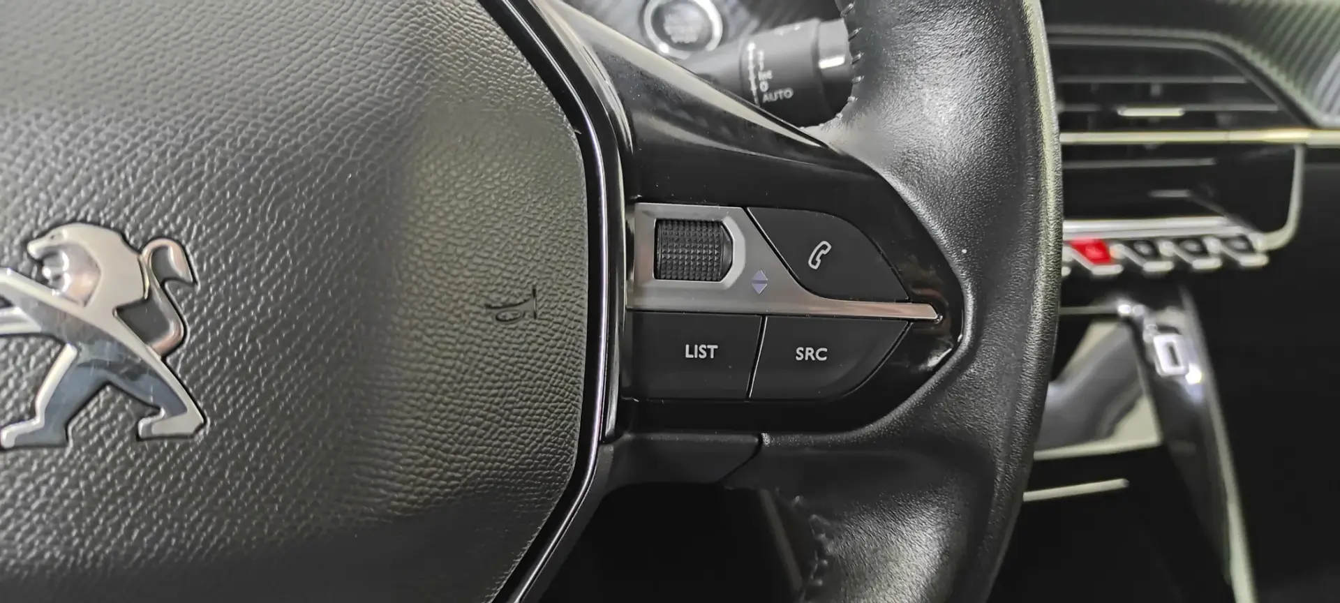 Peugeot 208 1.2 PureTech Allure 39