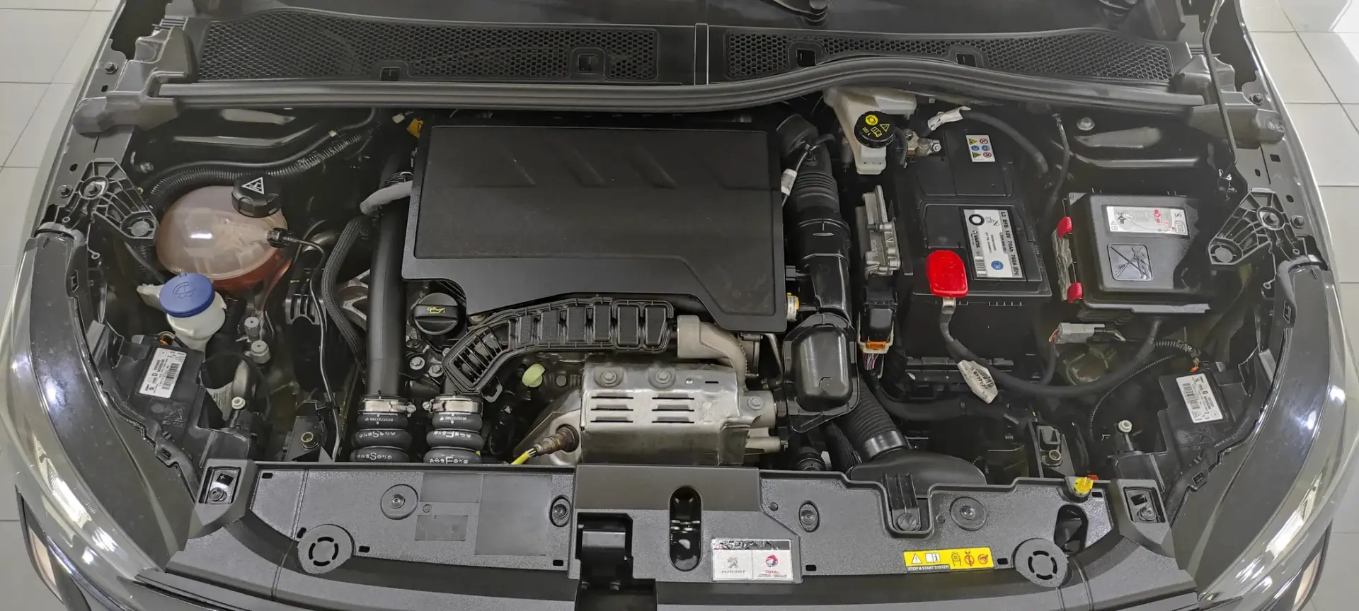 Peugeot 208 1.2 PureTech Allure 45