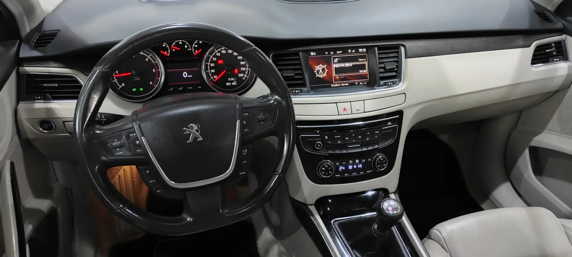 Peugeot 508 SW 2.0 HDi Allure J18 27