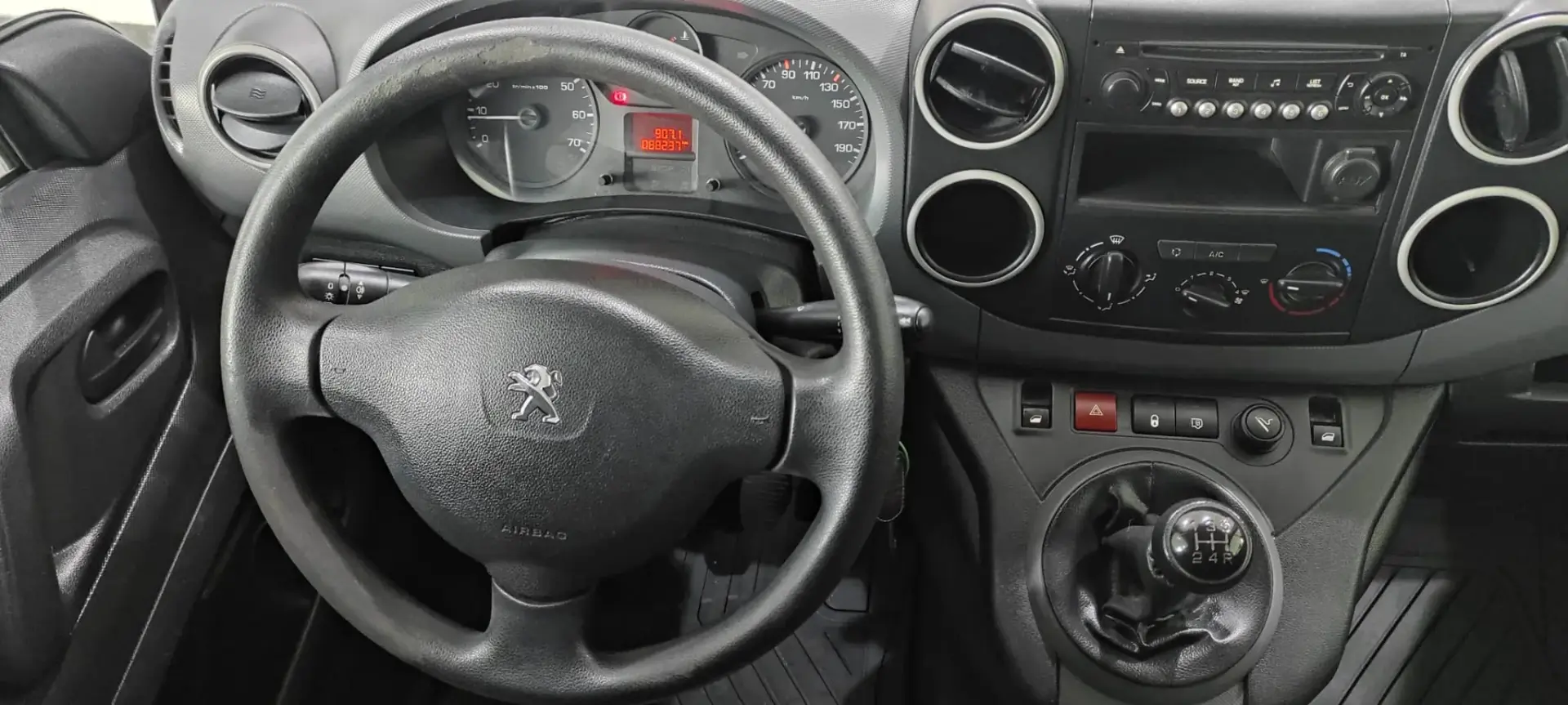 Peugeot Partner 1.6 BlueHDi L1 Pro 3L 9