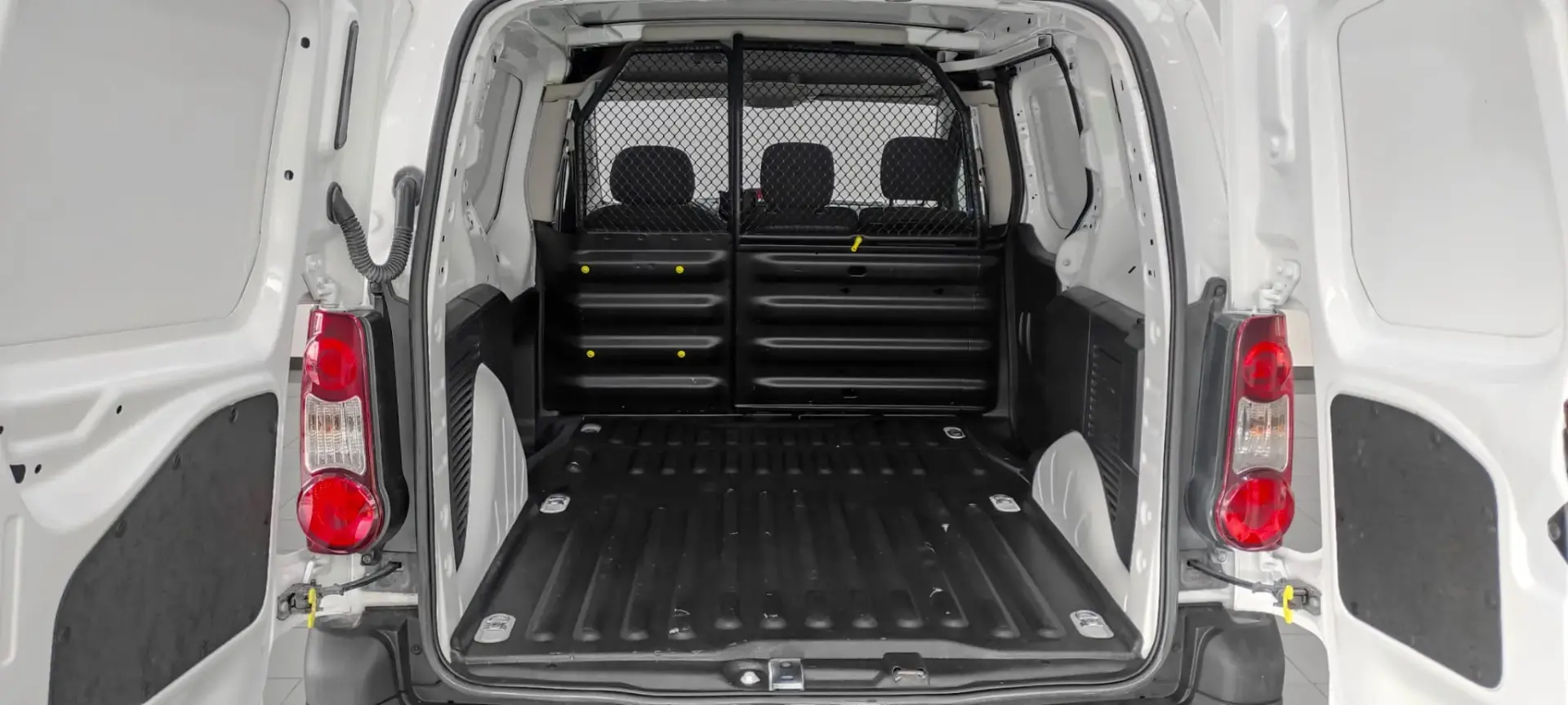 Peugeot Partner 1.6 BlueHDi L1 Pro 3L 19