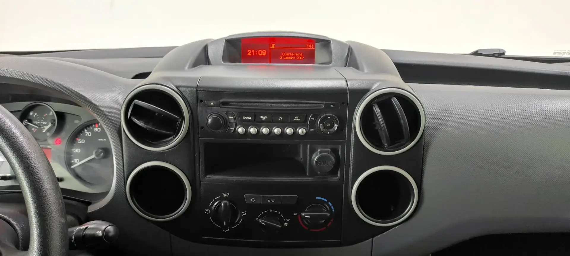 Peugeot Partner 1.6 BlueHDi L1 Pro 3L 29