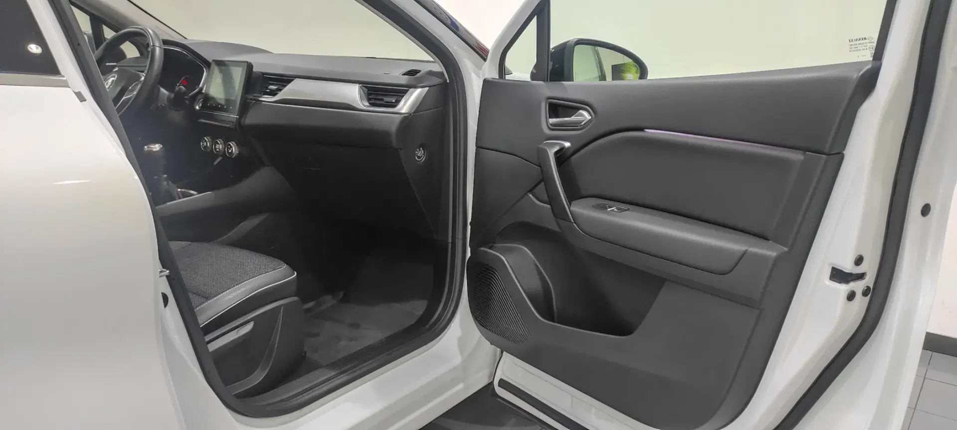 Renault Captur 1.0 TCe Intens Bi-Fuel 20