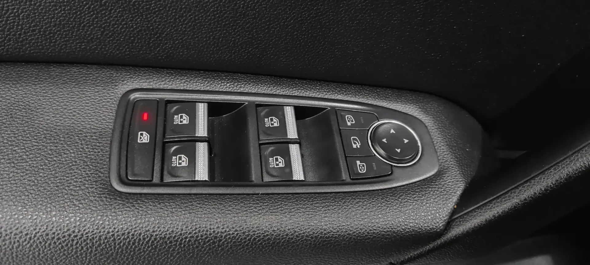 Renault Captur 1.0 TCe Intens Bi-Fuel 43