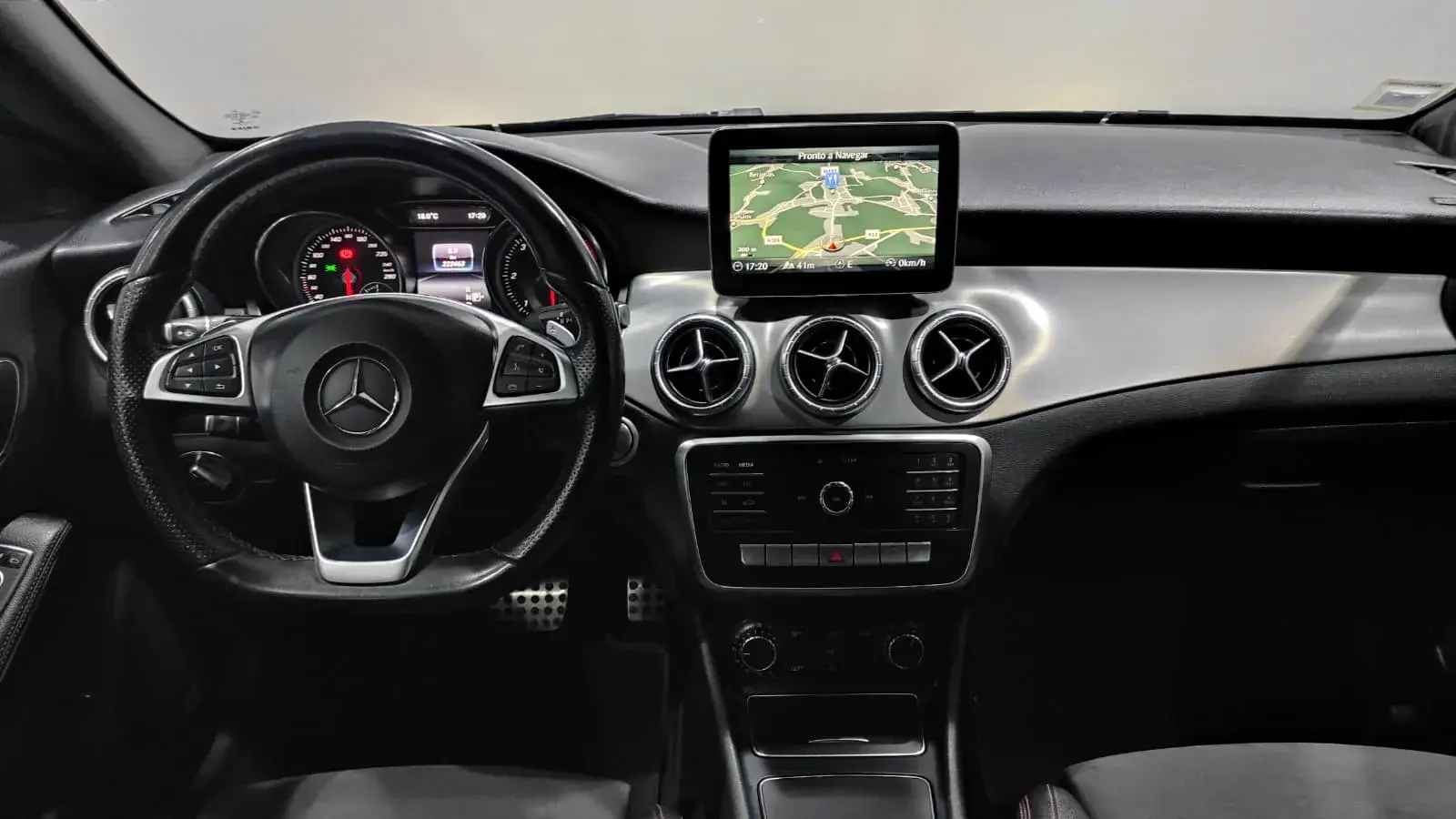 Mercedes-Benz CLA 200 d AMG Line Aut. 8