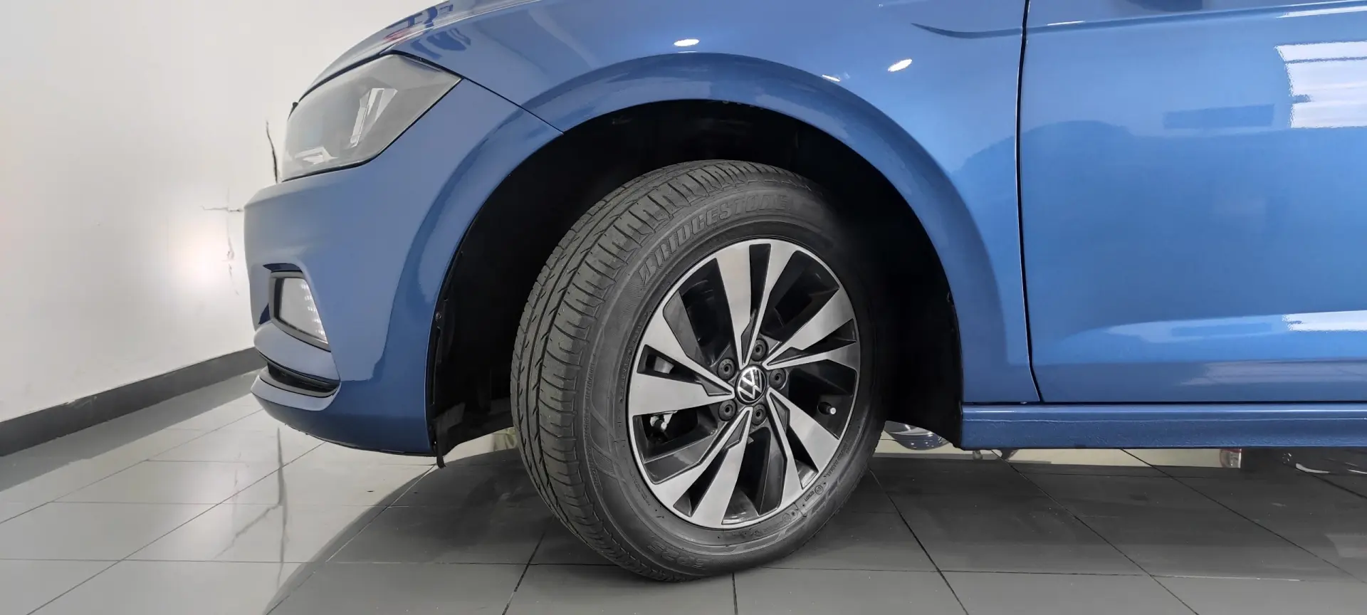 Volkswagen Polo 1.0 TSI Comfortline 10