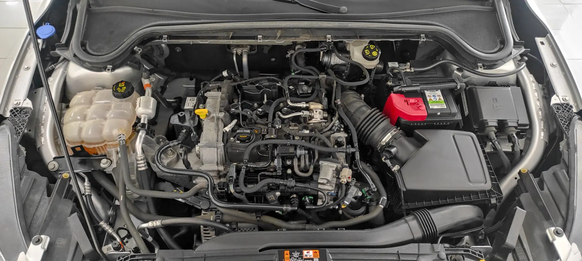 Ford Focus 1.0 EcoBoost MHEV ST-Line 43