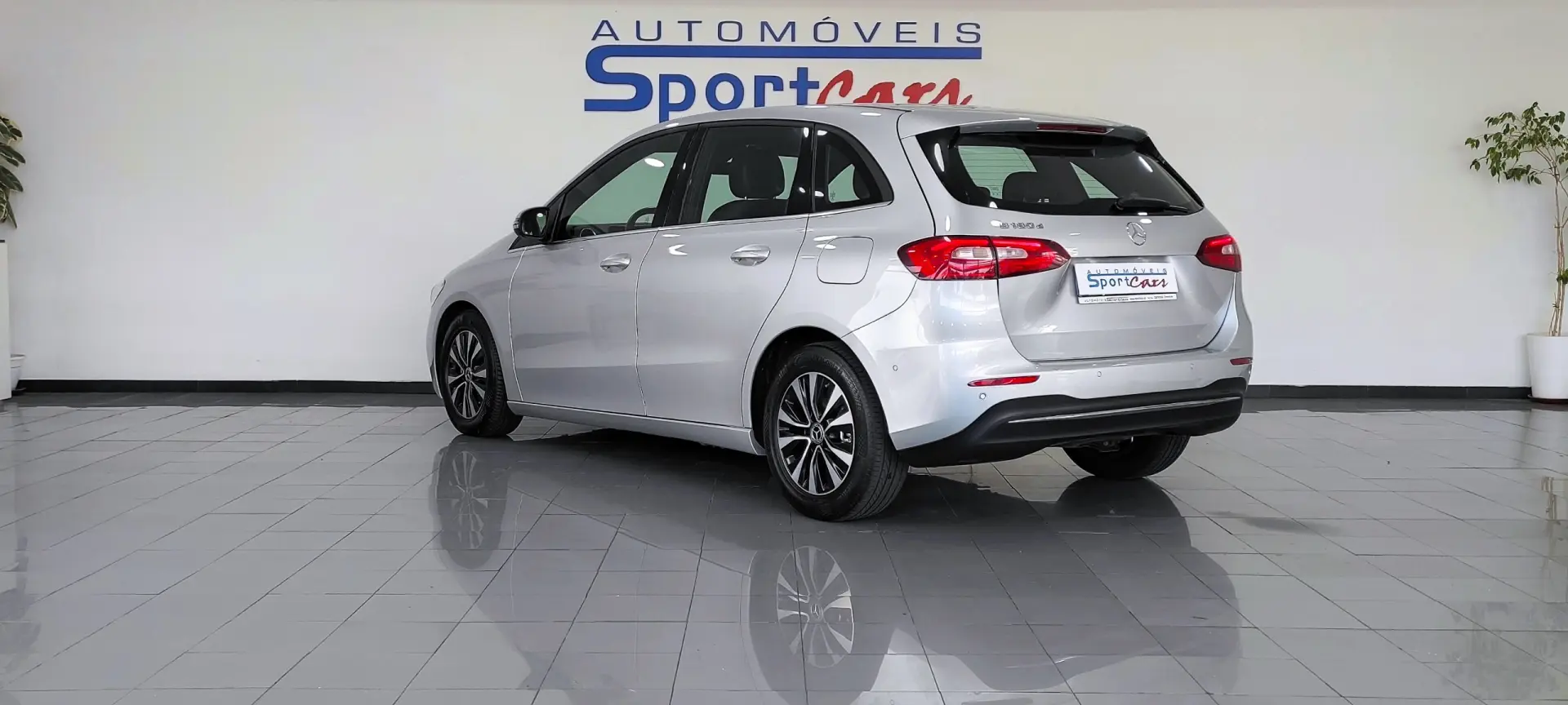 Mercedes-Benz B 180 d Progressive Aut. 4
