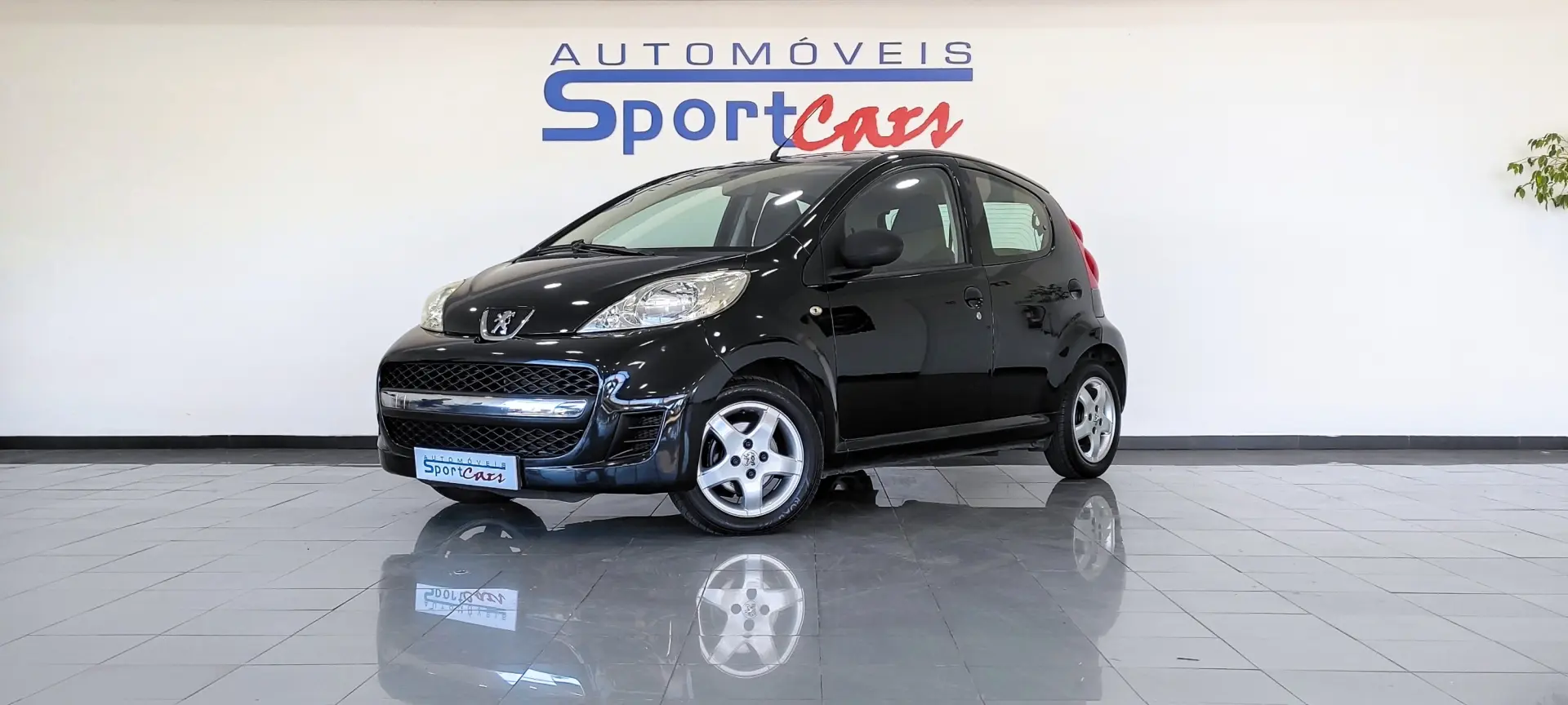 Peugeot 107 1.0 Urban 1