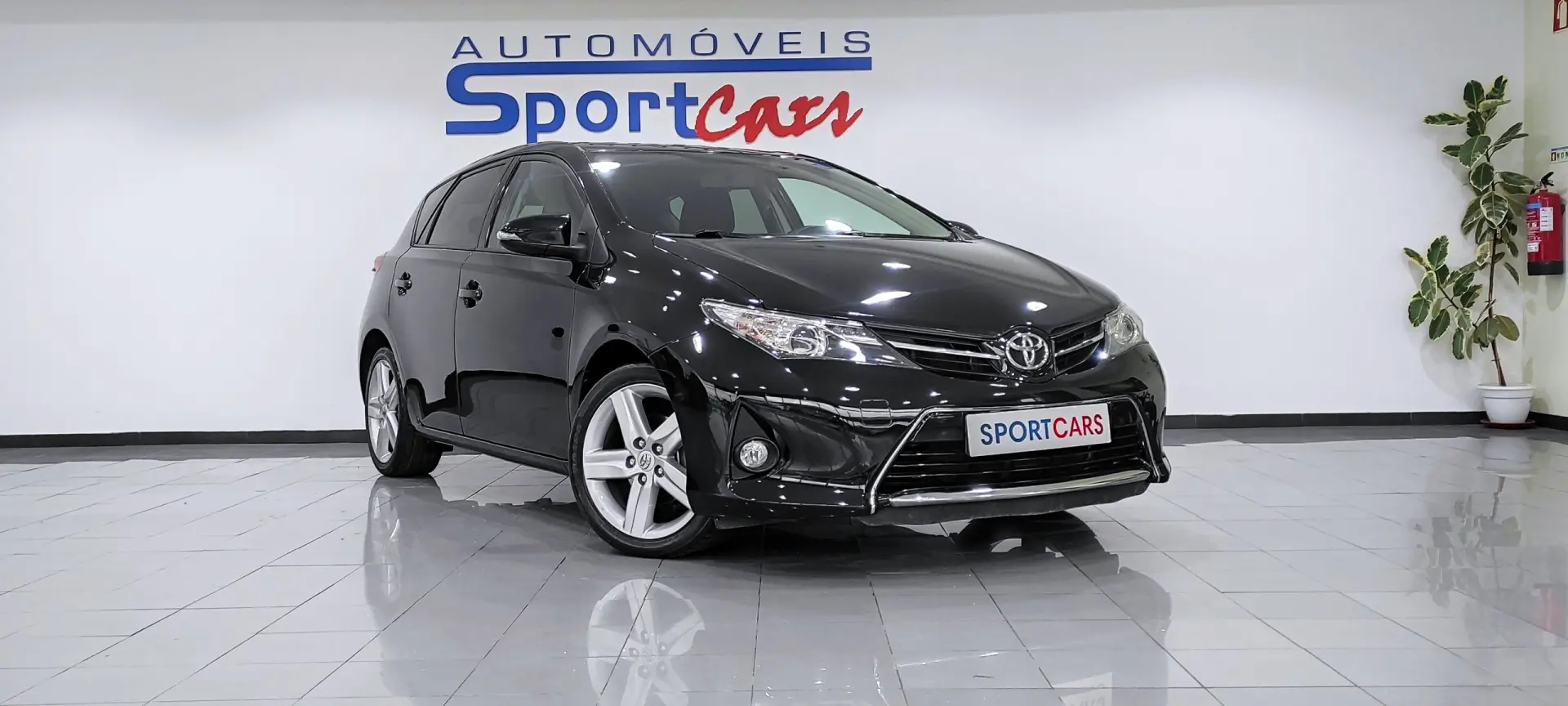 Toyota Auris 1.4 D-4D Com. +P.Techno+P.Sport 13