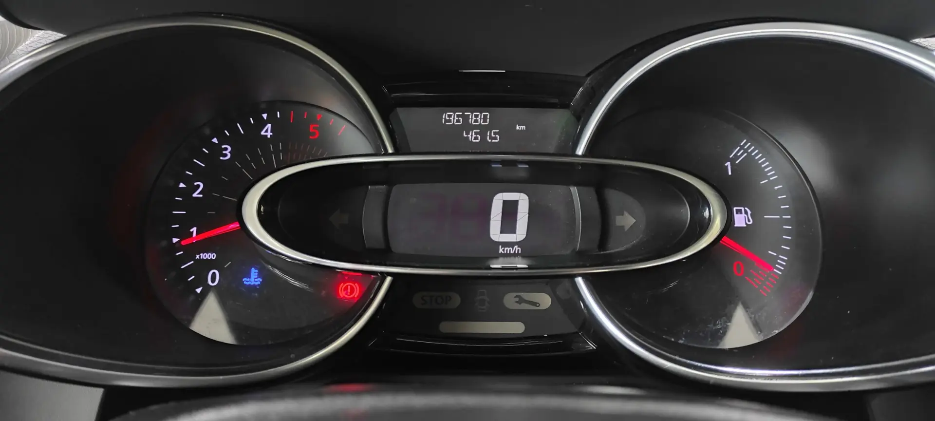 Renault Clio Sport Tourer Outro 36