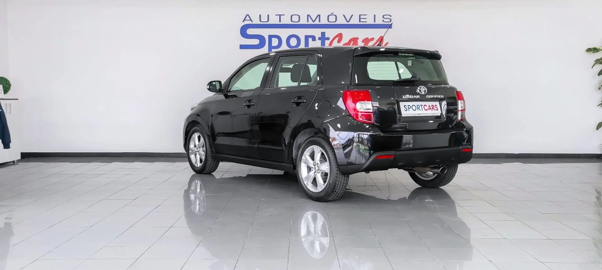 Toyota Urban Cruiser Outro 14