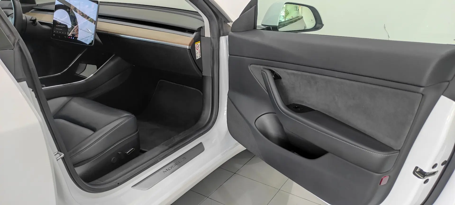 Tesla Model 3 Long Range AWD Dual Motor 22